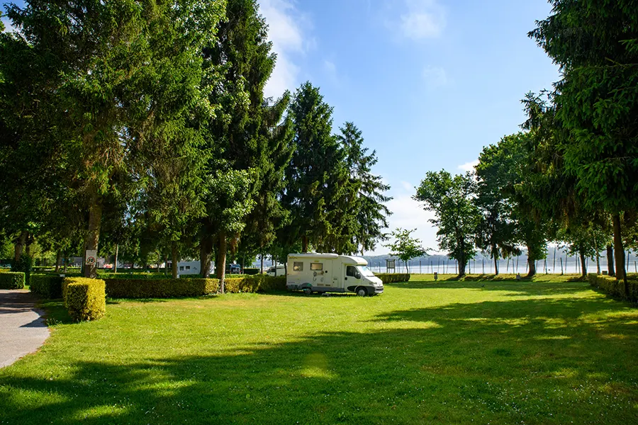 Lac Au Duc : aire camping car broceliande Camping Du Lac